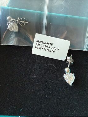 Moissanite 2tcw 925 Silver Heart Drop Earrings